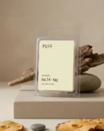 PUFF No.14 Taç ananas kokulu soya wax melts, kurutulmuş ananas dilimleri ve doğal dekor ile ürün görseli