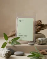 PUFF No.17 Ege adaçayı kokulu soya wax melts, adaçayı dalları ve doğal dekor ile ürün görseli